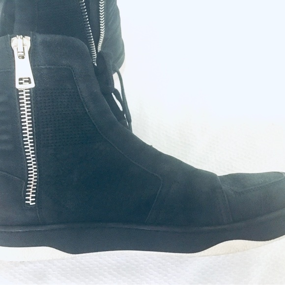 PRE-OWNED 100% AUTHENTIC GUCCI BLACK LEATHER WOMEN'S ANKLE BOOT SZ 5 LACE ZIPPER - Picture 5 of 11